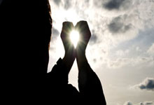 西班牙女足比赛中的语言冲突：团队内部的风暴与挣扎